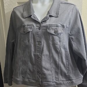 Torrid Super Soft Gray Denim Trucker Jacket Size 4X